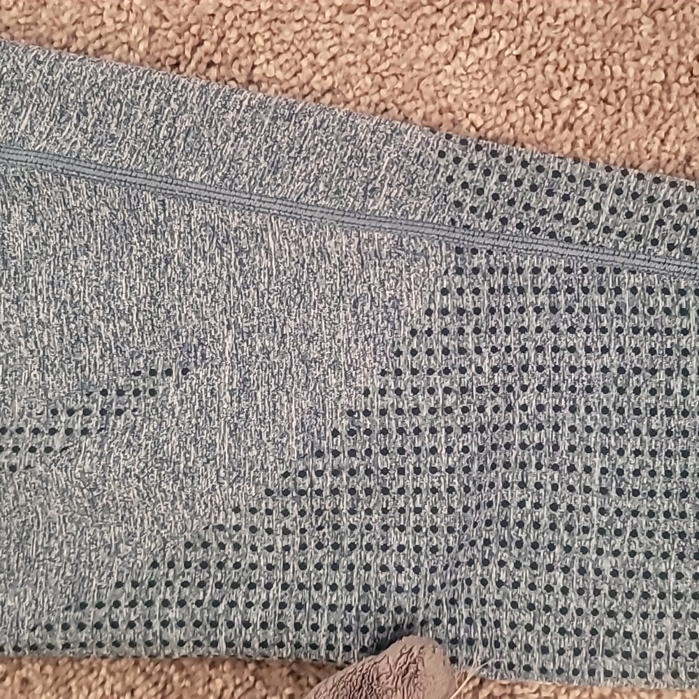 Greenish blue leggings size large purchase from Amazon only want a couple of tim